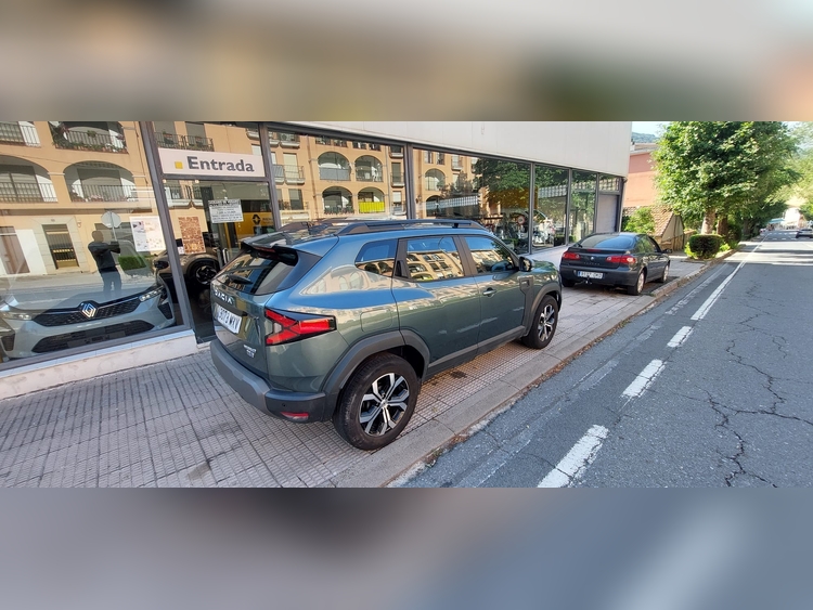 Dacia Duster 1.0 100cv glp foto 5